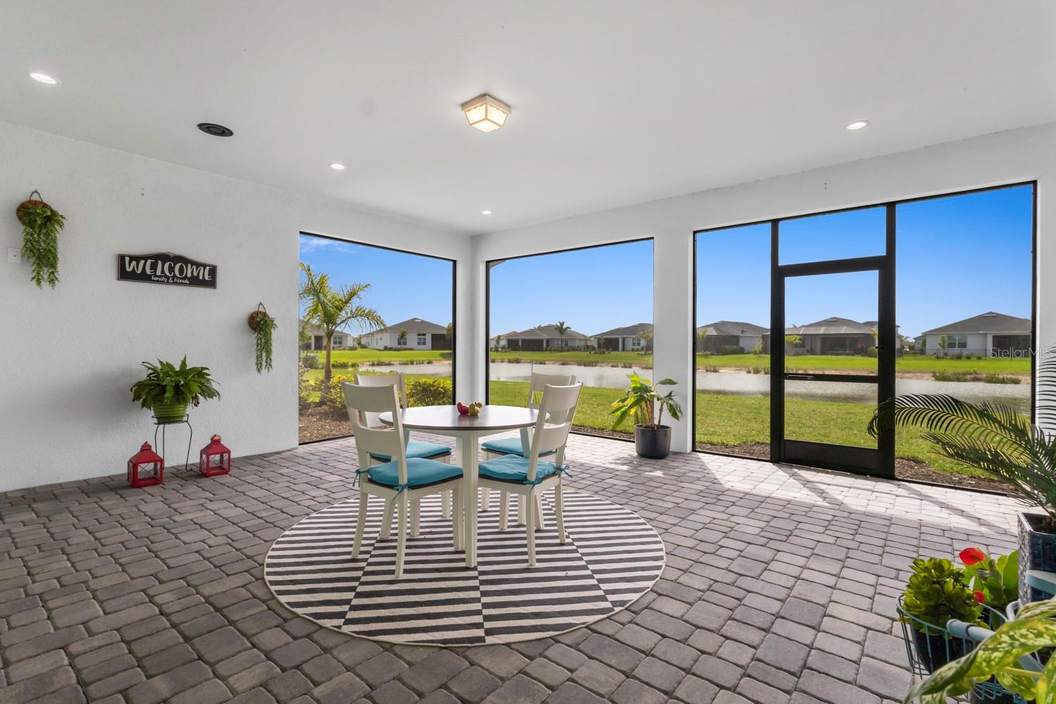 WATERVIEW LANDING - Residential