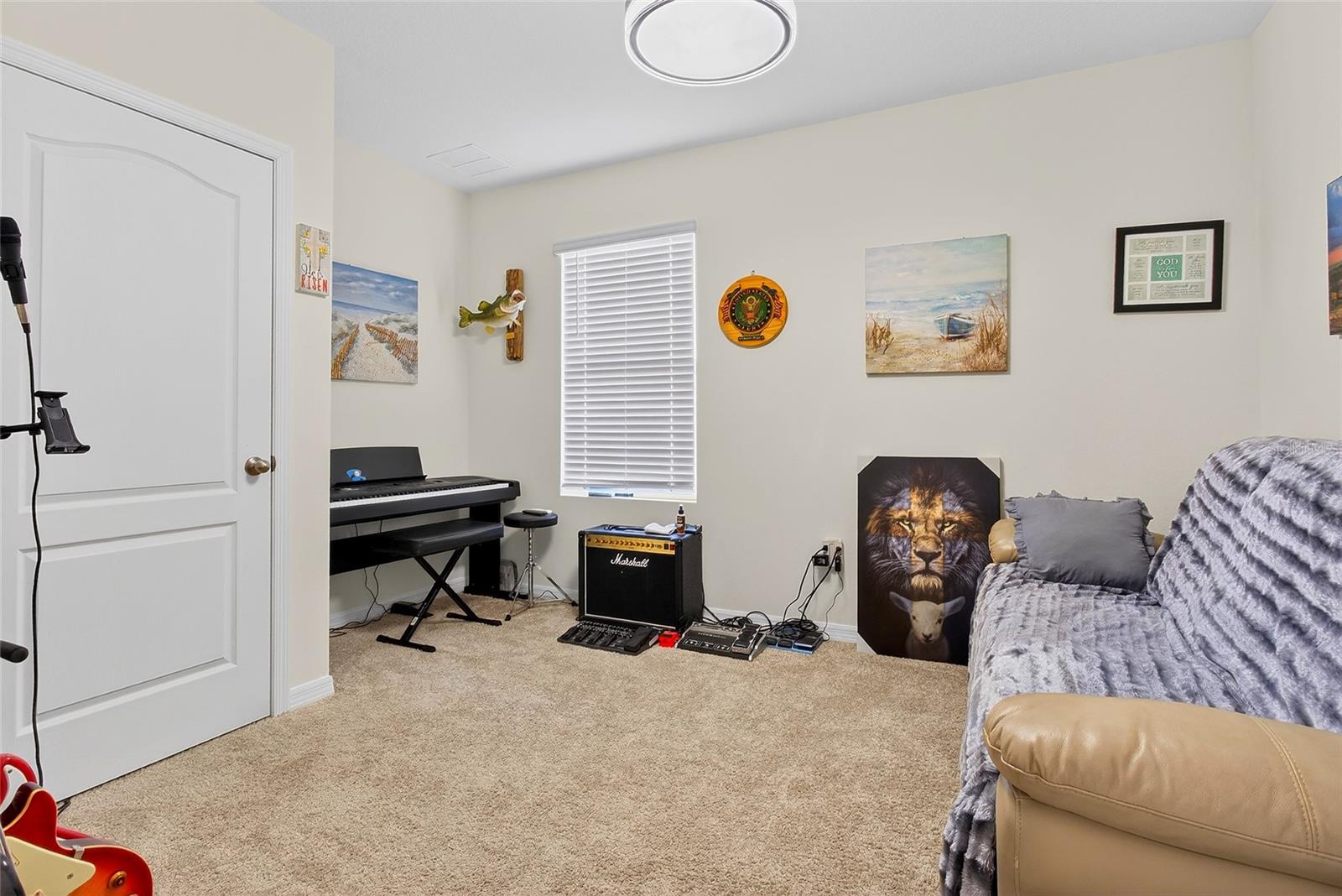 LAKE DENHAM ESTATES - Residential