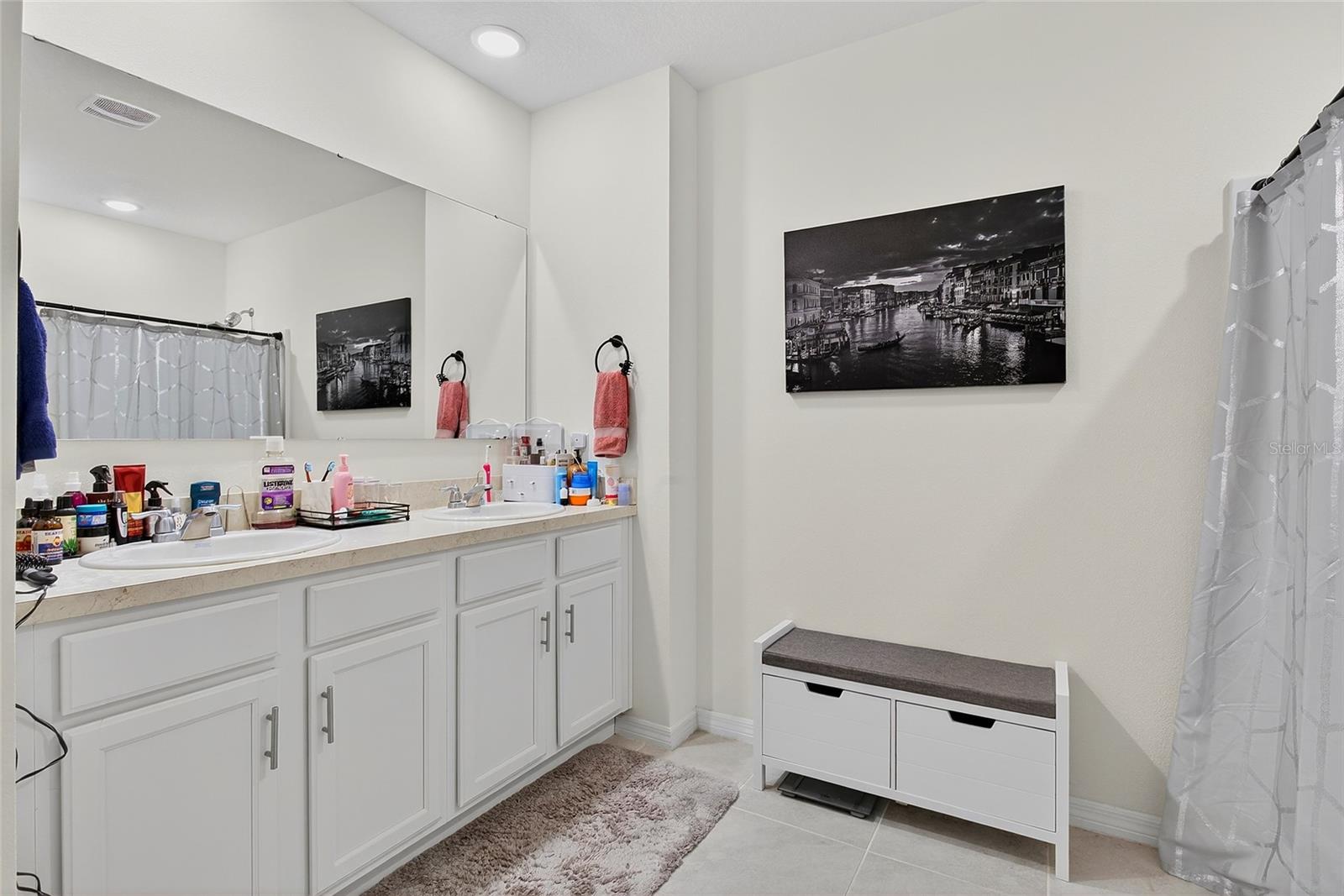 LAKE DENHAM ESTATES - Residential