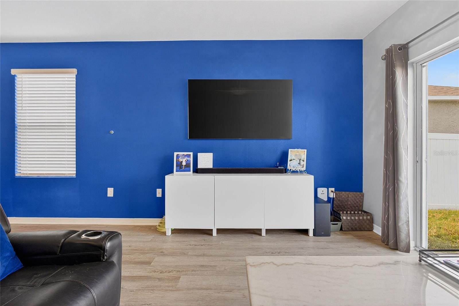 LAKE DENHAM ESTATES - Residential