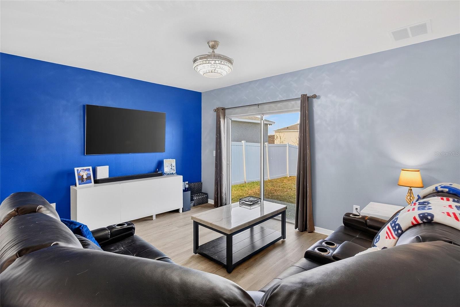 LAKE DENHAM ESTATES - Residential