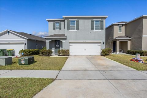 Photo of 30422 Pintail Drive, Leesburg, FL 34748 (MLS # G5108319)