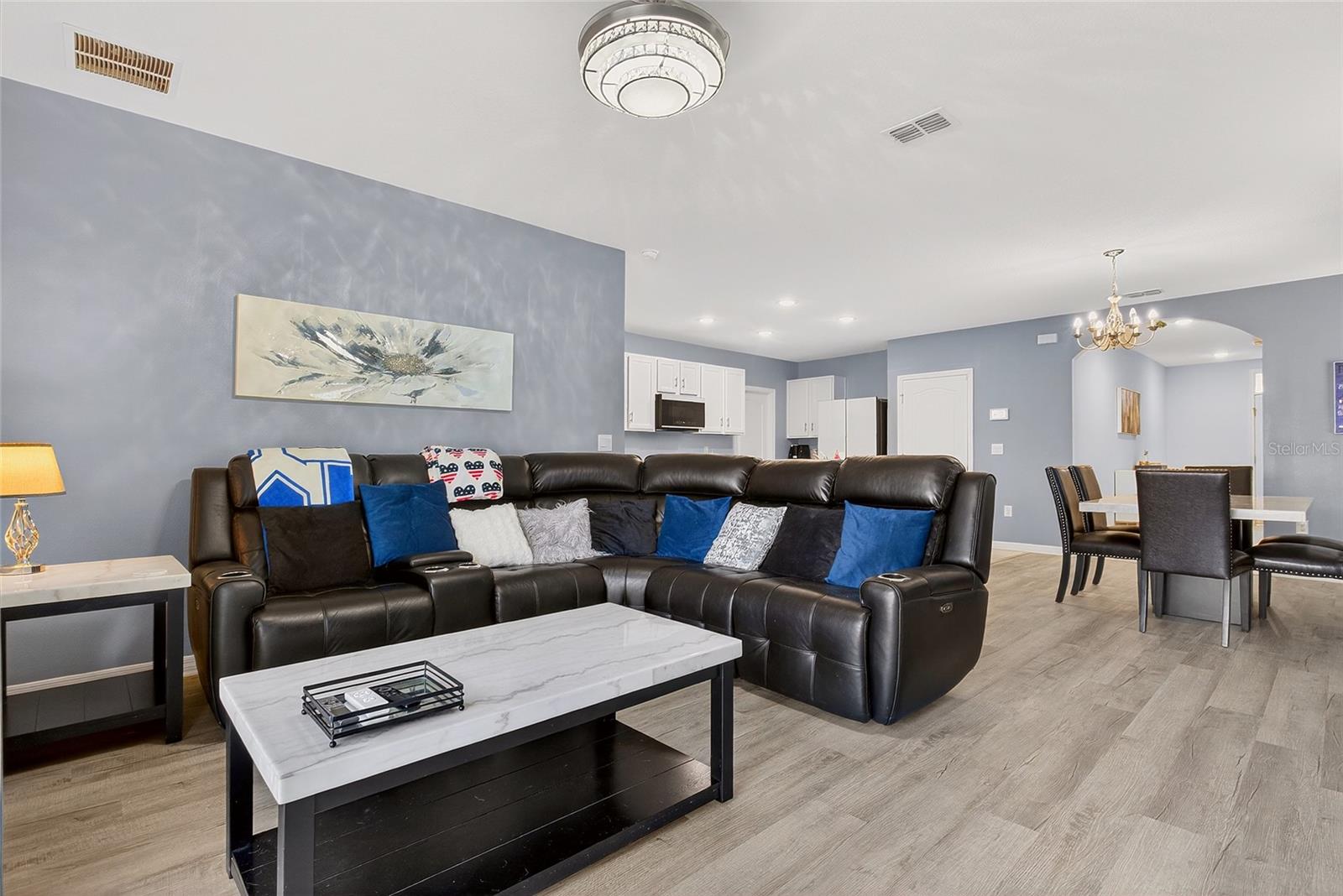 LAKE DENHAM ESTATES - Residential