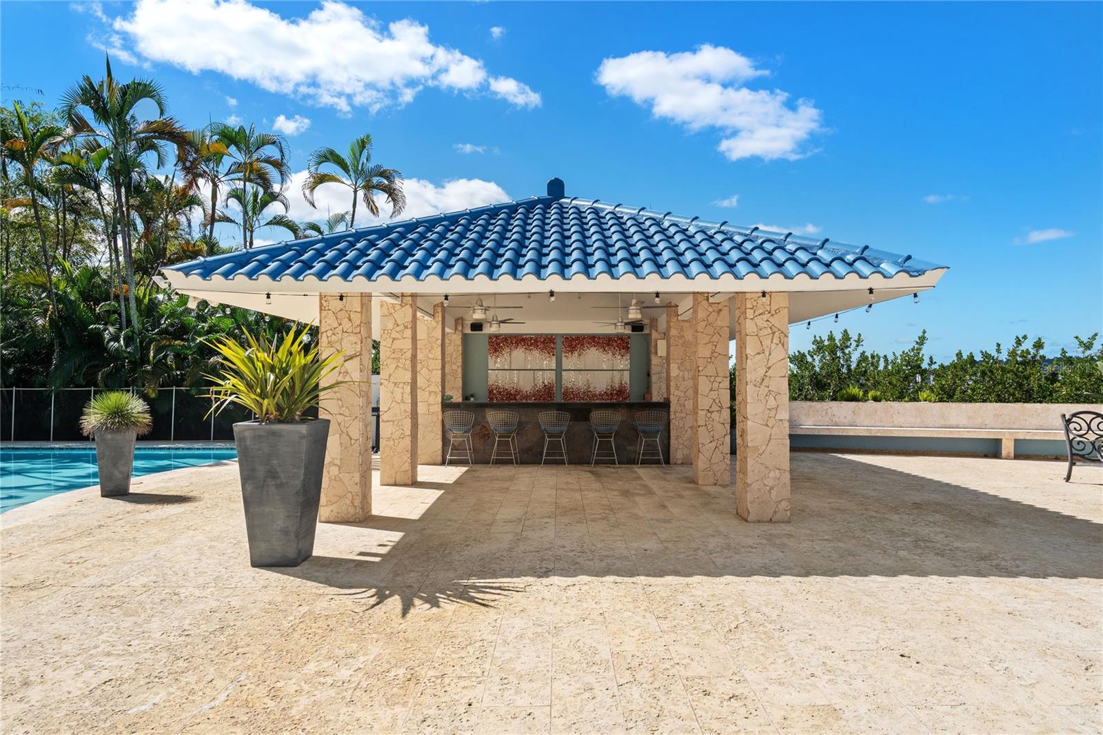 MONTE APOLO - Residential