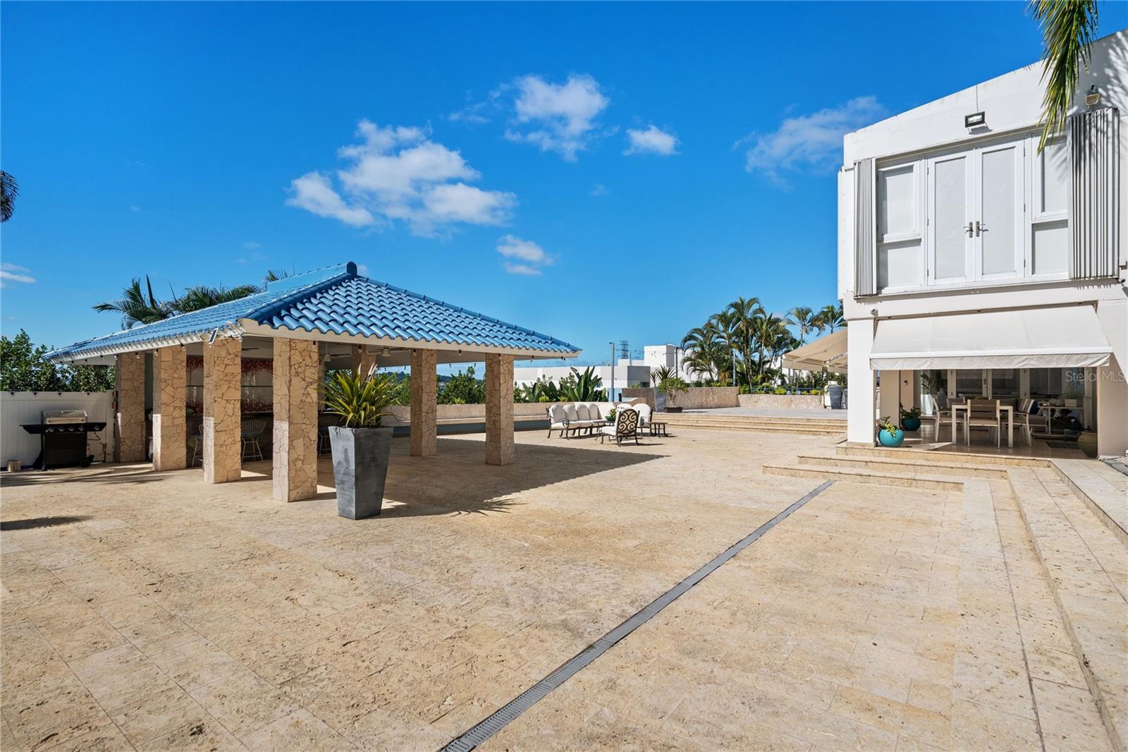 MONTE APOLO - Residential