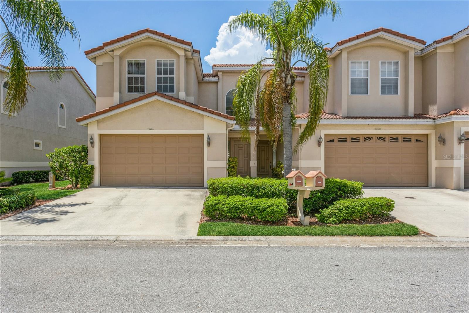 View TAMPA, FL 33615 townhome