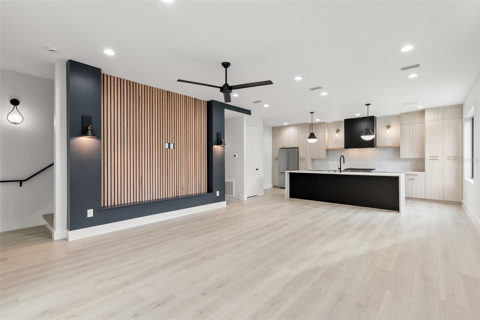 PARK HEIGHTS - Residential Lease