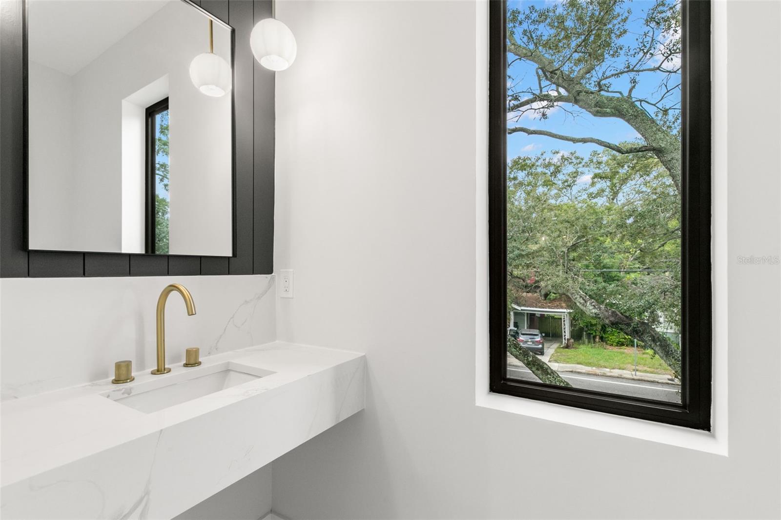 PARK HEIGHTS - Residential Lease