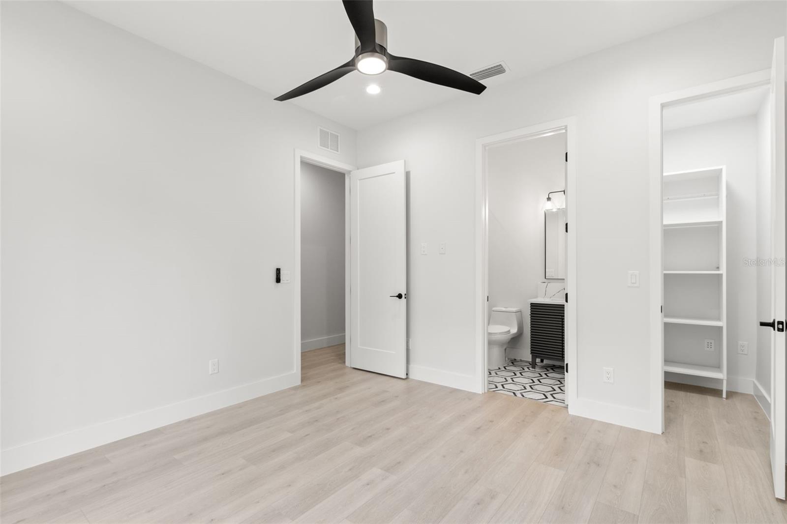 PARK HEIGHTS - Residential Lease