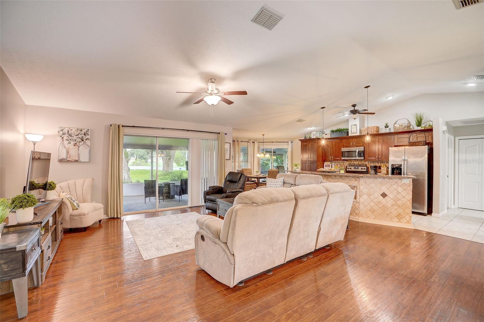 STEPHEN GLEN AT SILVER OAKS PH 03 - Residential