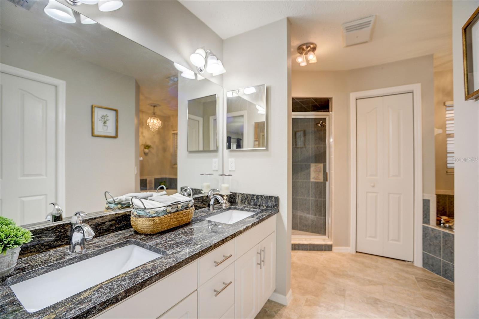 STEPHEN GLEN AT SILVER OAKS PH 03 - Residential