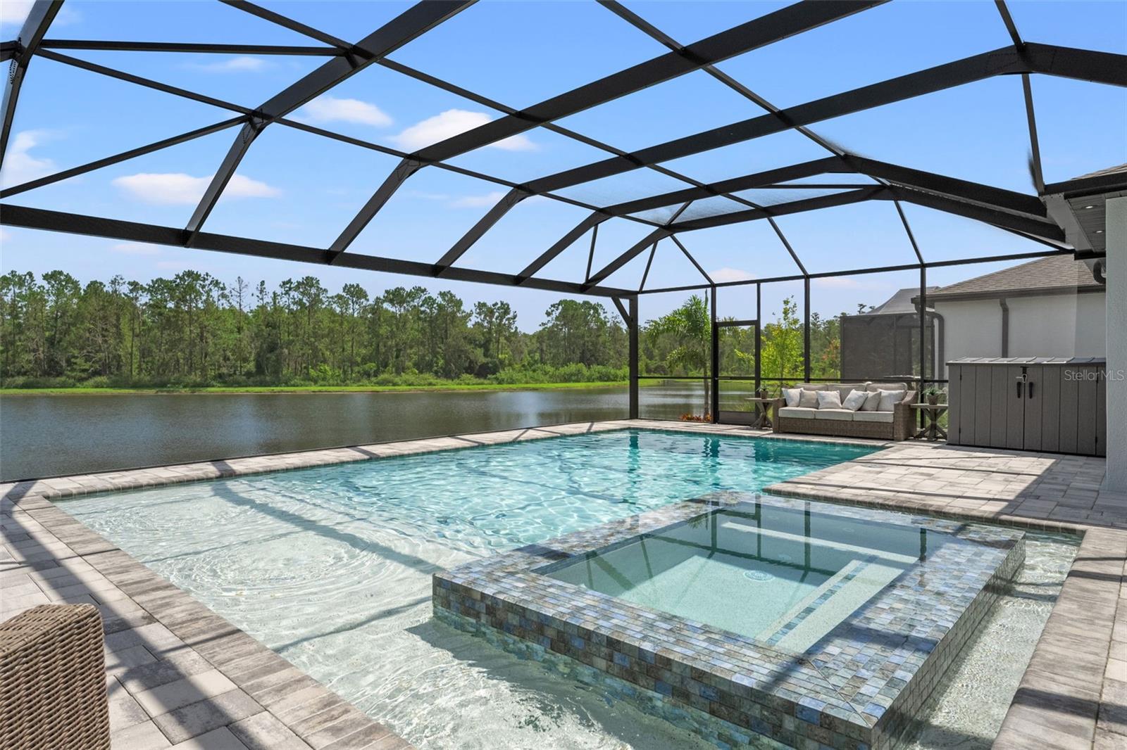 WHISPERING OAKS PRESERVE PHS 2 - Residential
