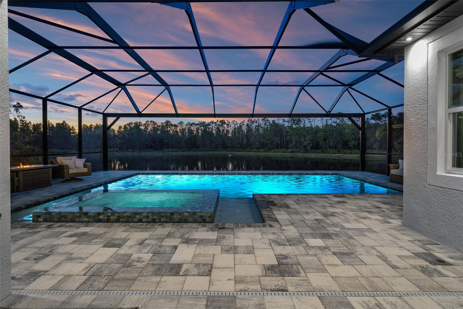 WHISPERING OAKS PRESERVE PHS 2 - Residential