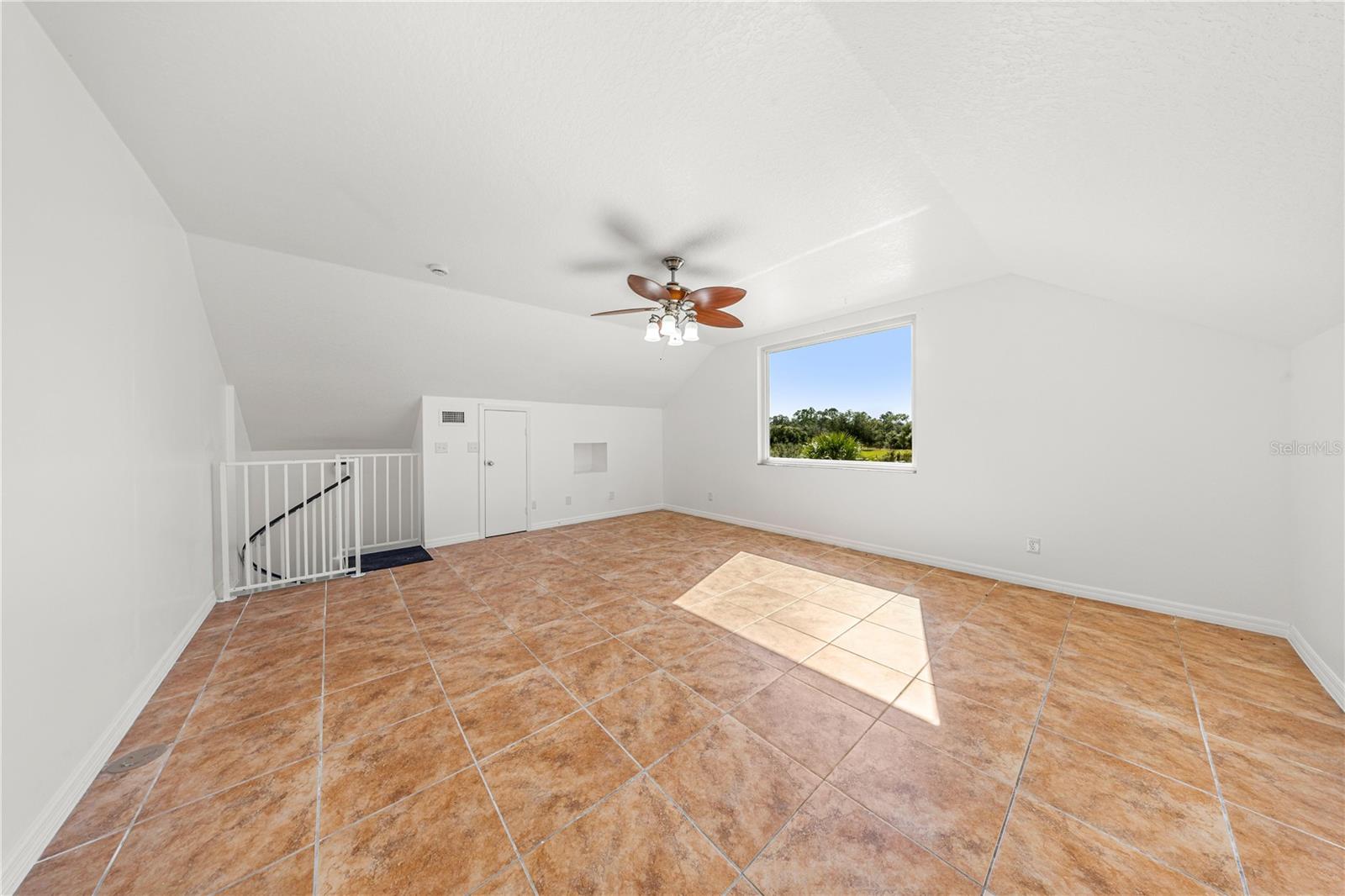 FLORIDA HLNDS - Residential