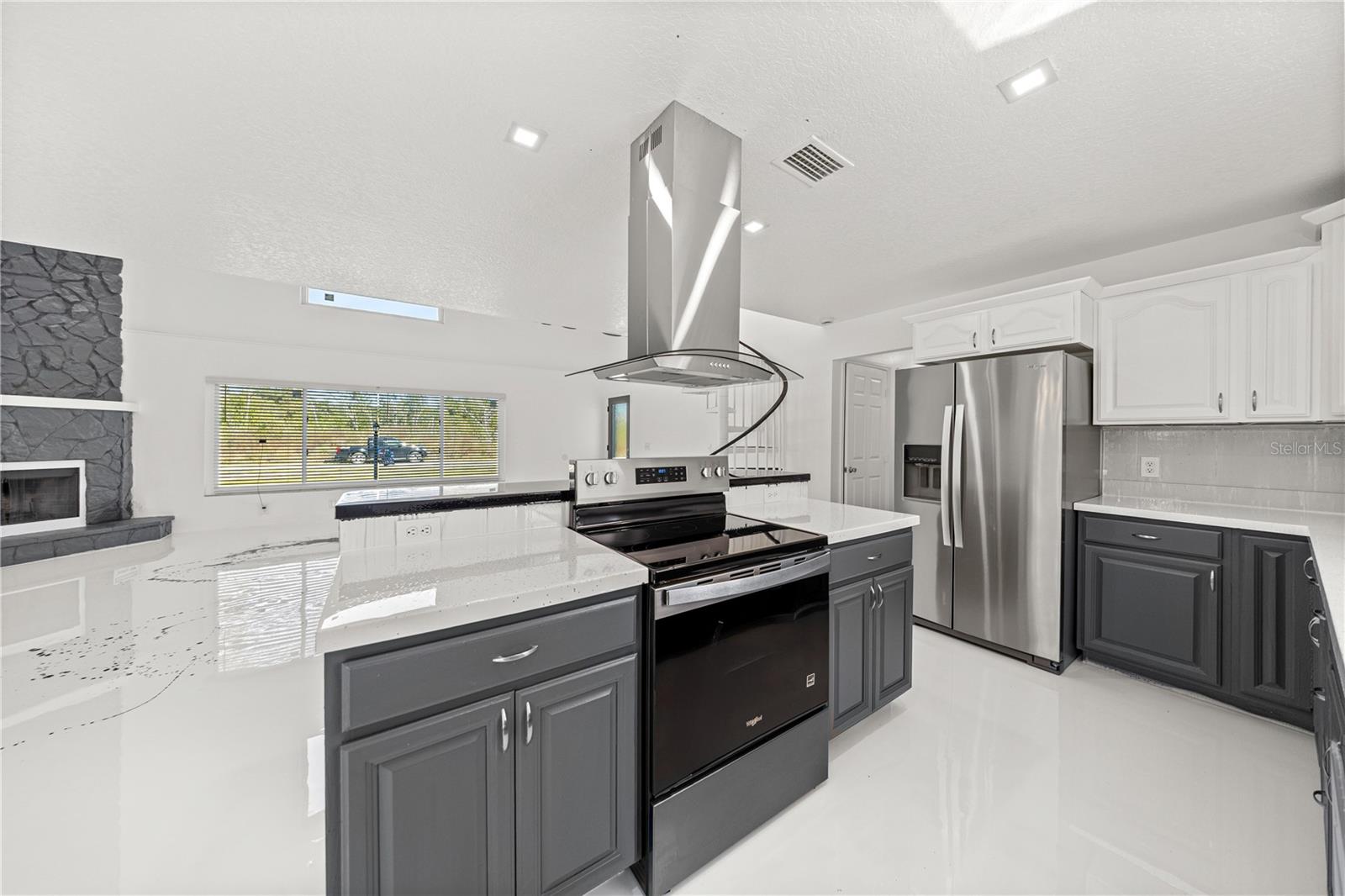 FLORIDA HLNDS - Residential