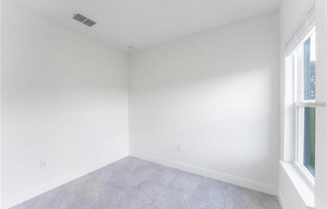 CITRUS SPGS UNIT 01 - Residential Lease