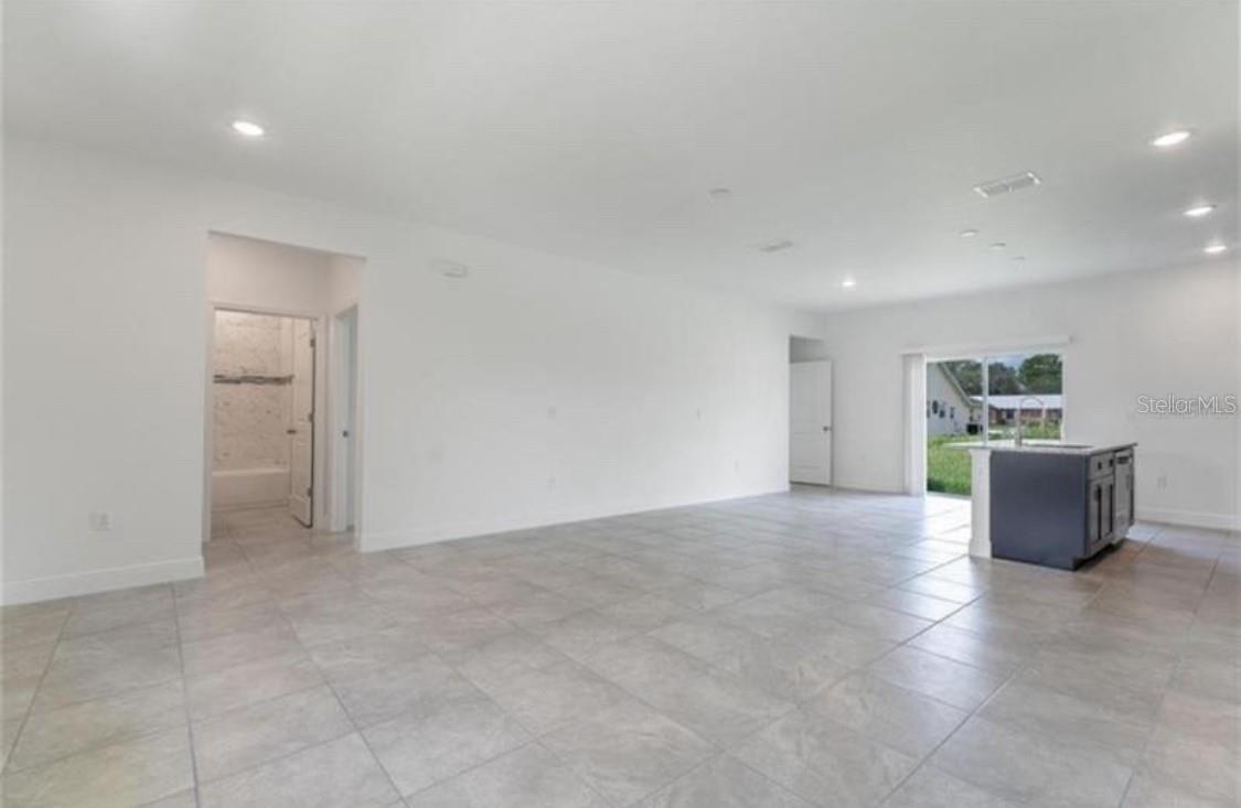 CITRUS SPGS UNIT 01 - Residential Lease