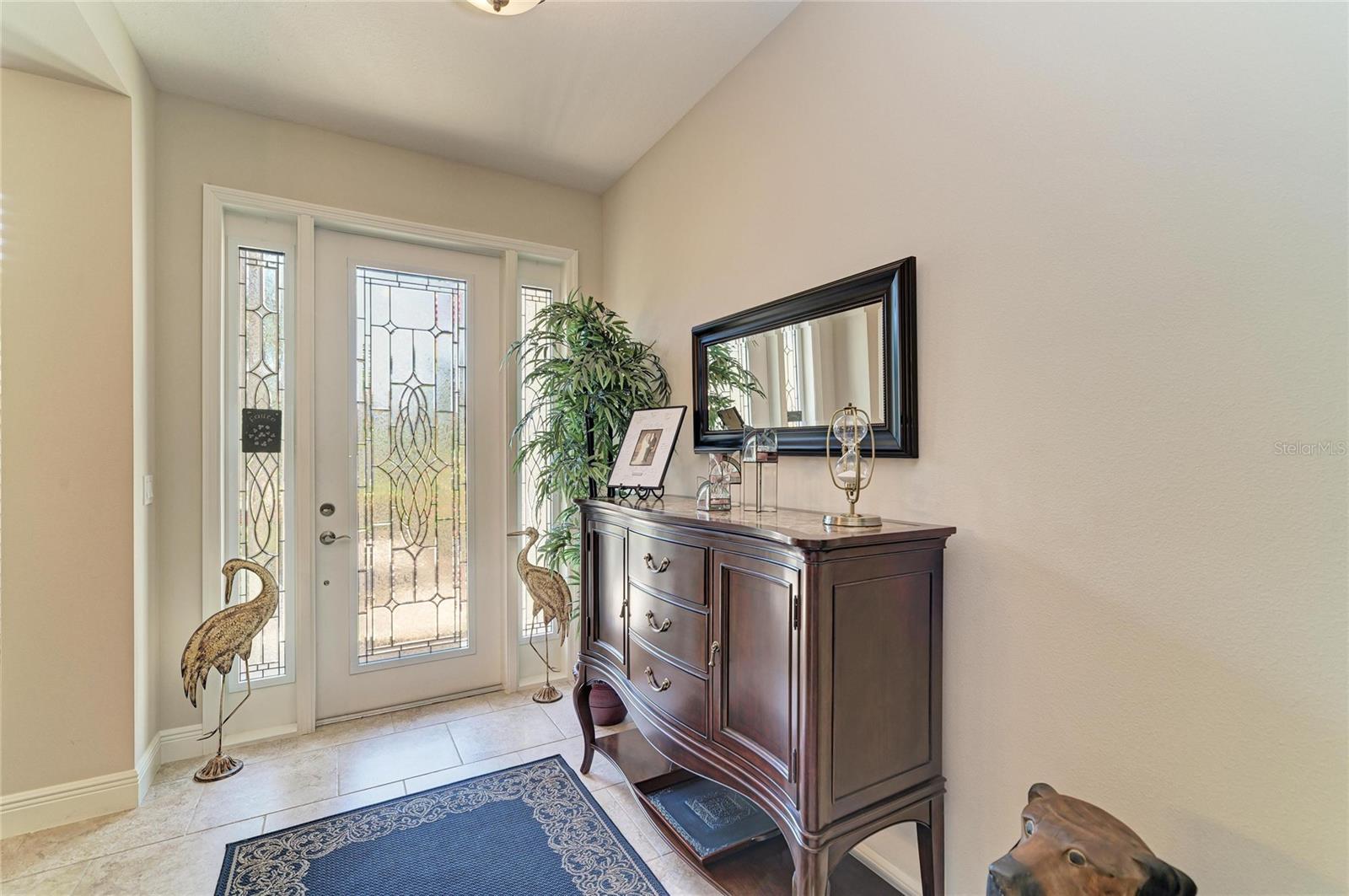 517 CHANTILLY TRAIL