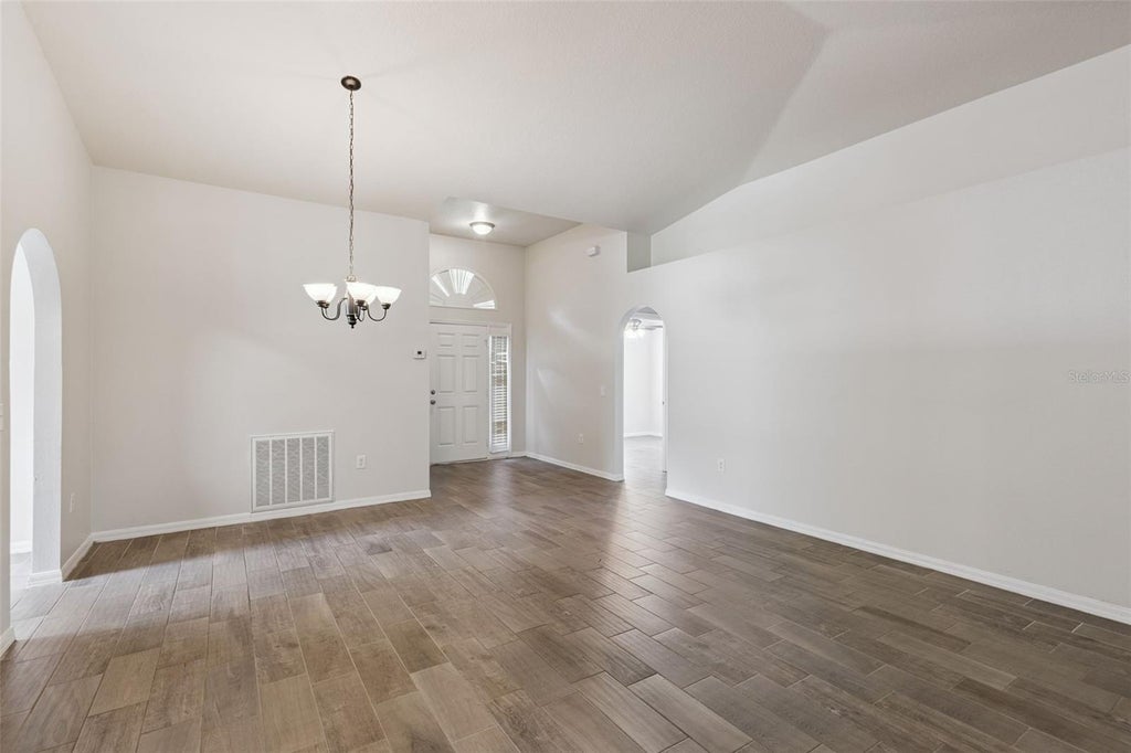 Photo of 1906 Corner Glen Drive, Orlando, FL 32820 (MLS # O6440039)