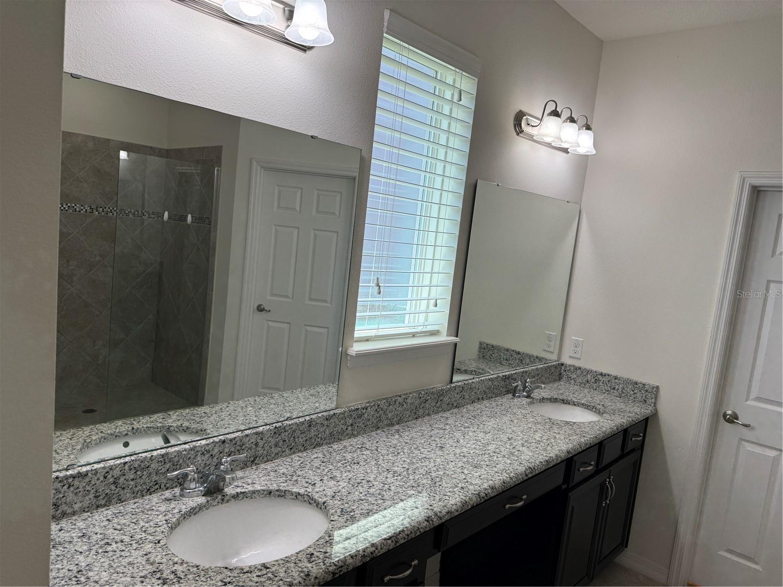 HARVEST LNDG PH 2A - Residential Lease