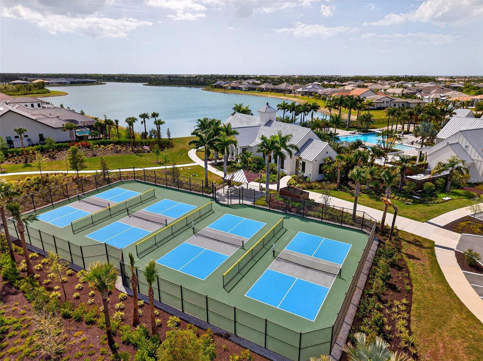 EVERLY/WELLEN PARK - Residential