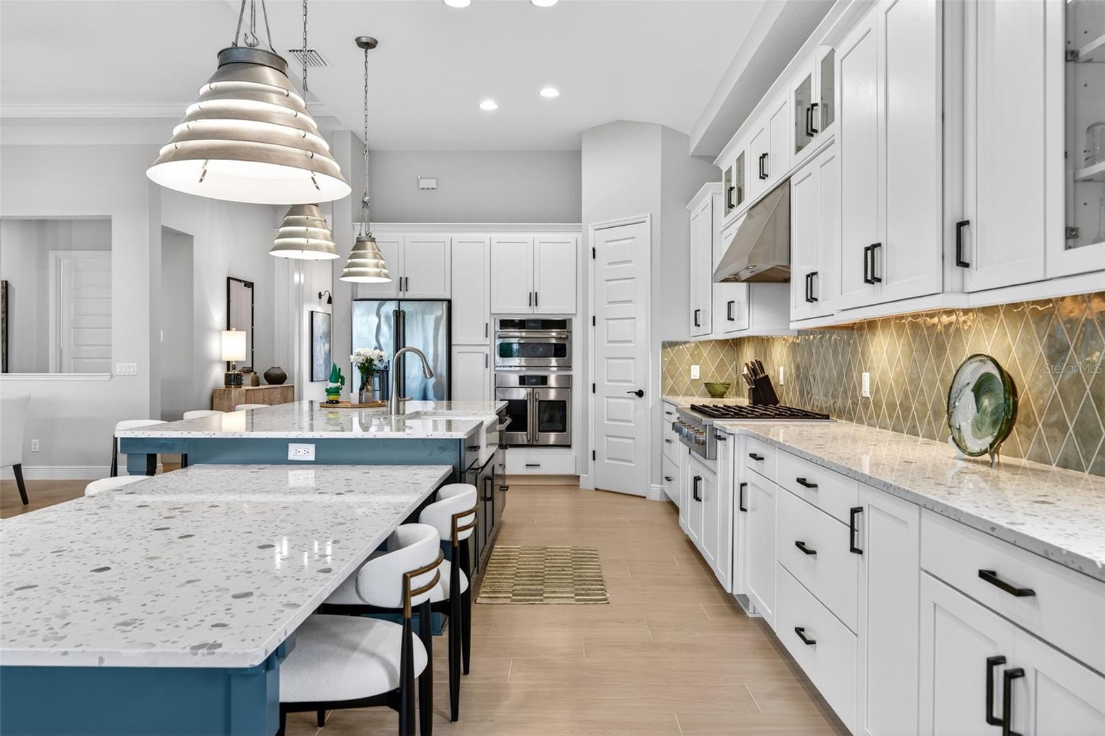 EVERLY/WELLEN PARK - Residential