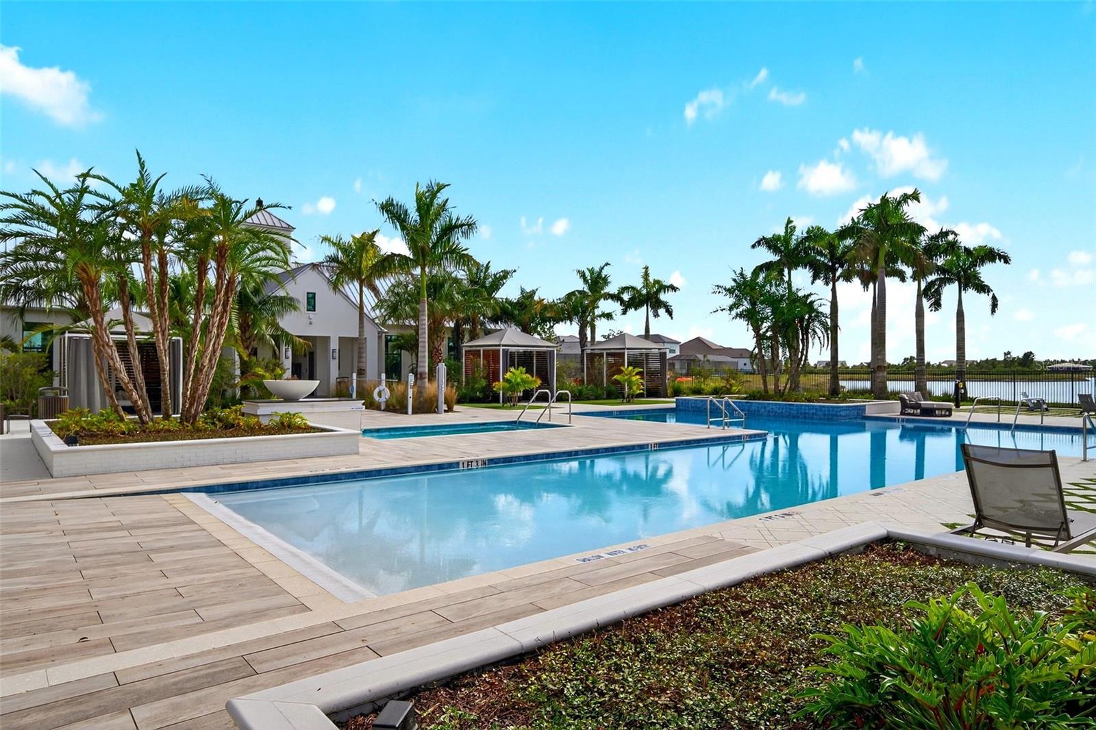 EVERLY/WELLEN PARK - Residential