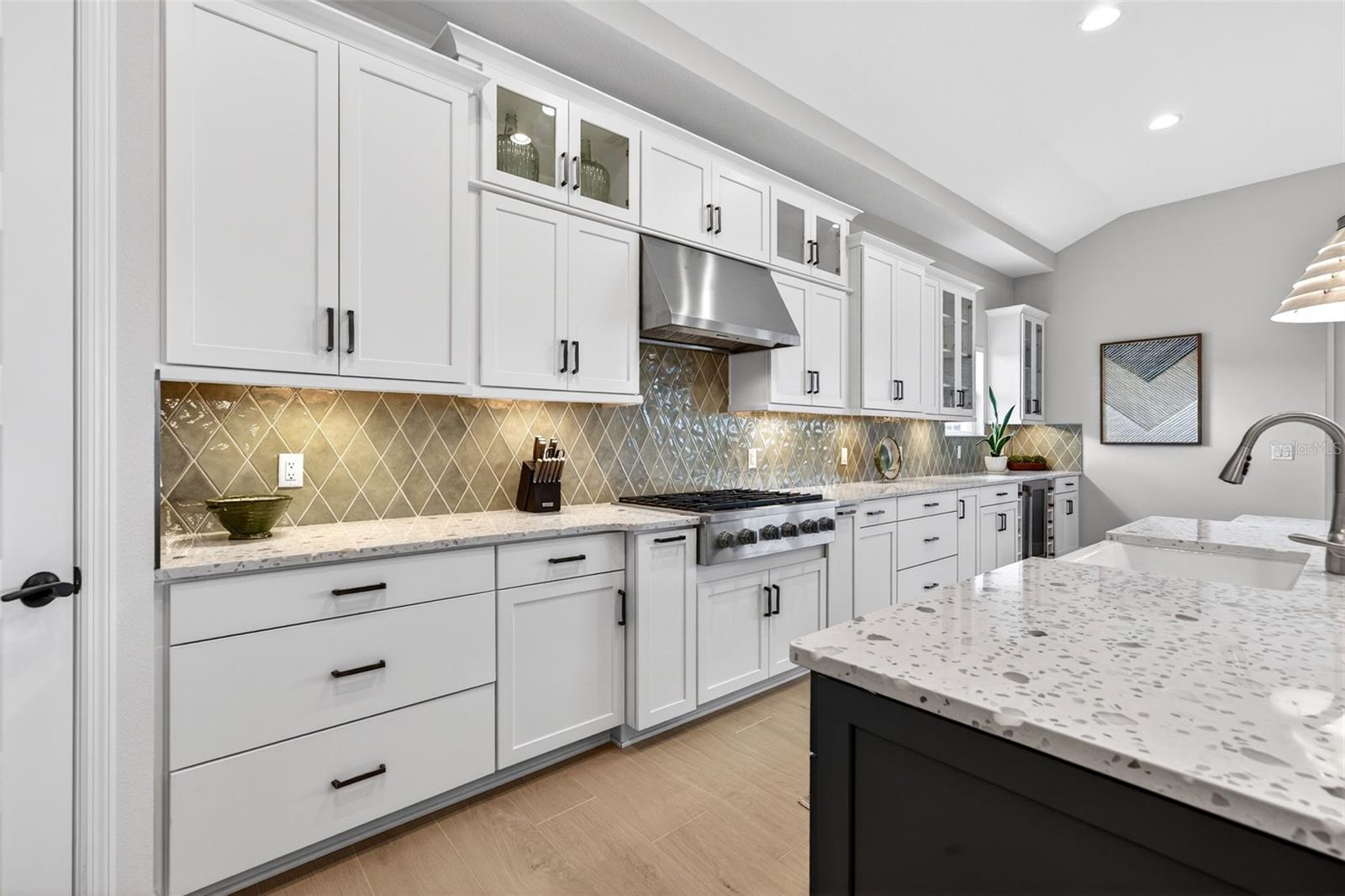 EVERLY/WELLEN PARK - Residential