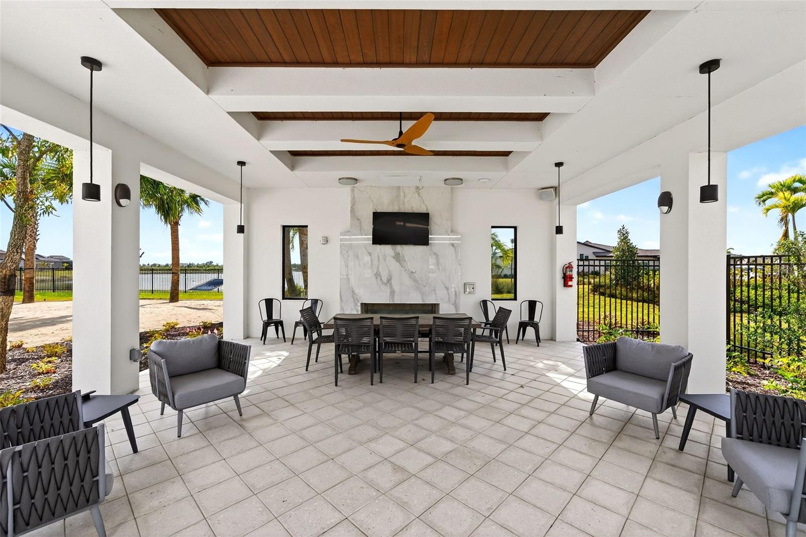 EVERLY/WELLEN PARK - Residential