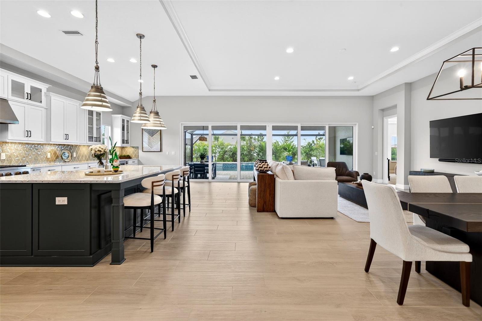 EVERLY/WELLEN PARK - Residential