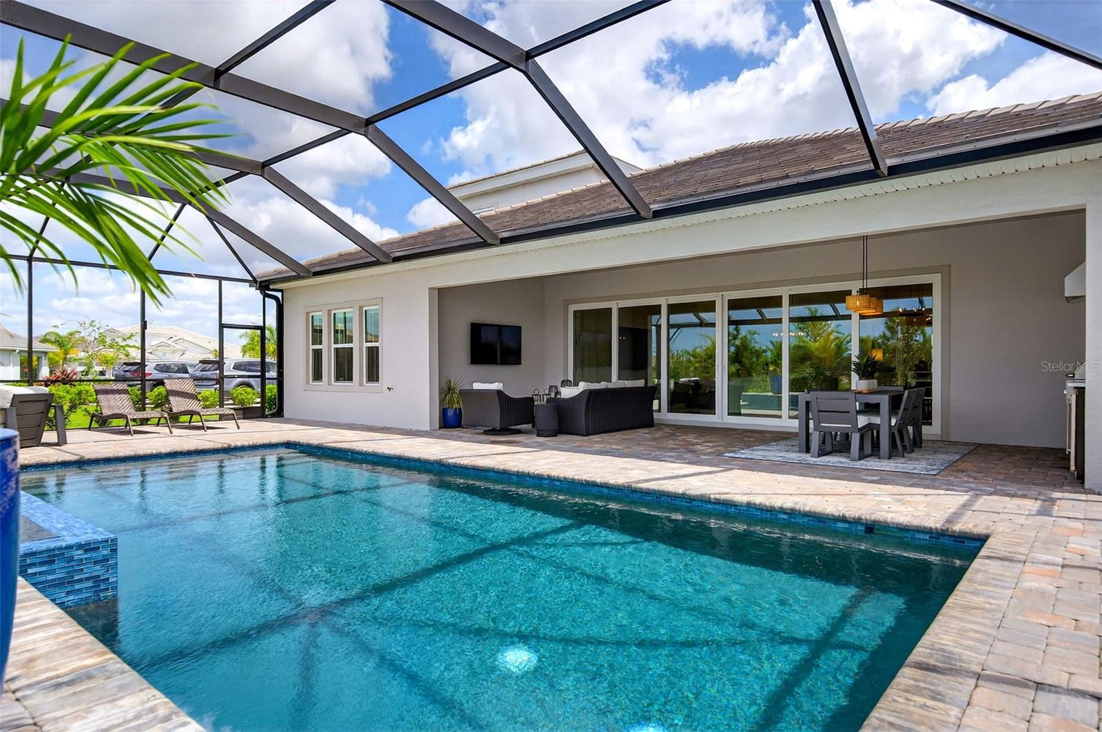 EVERLY/WELLEN PARK - Residential