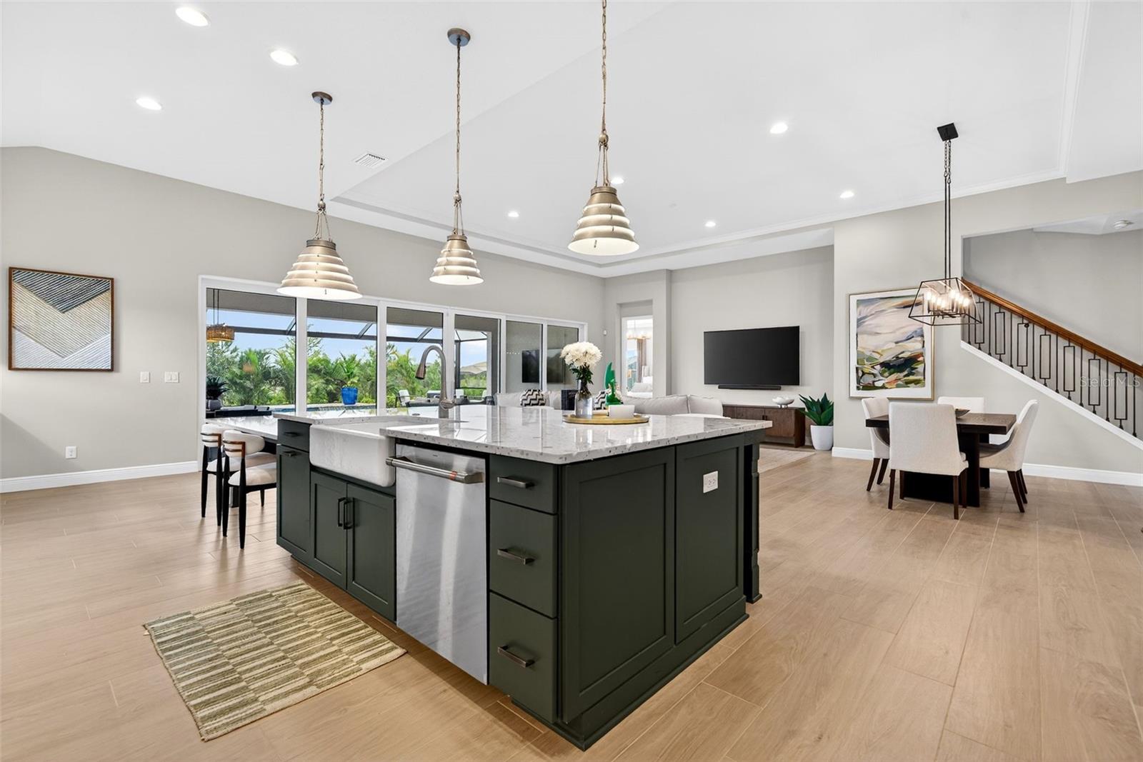 EVERLY/WELLEN PARK - Residential