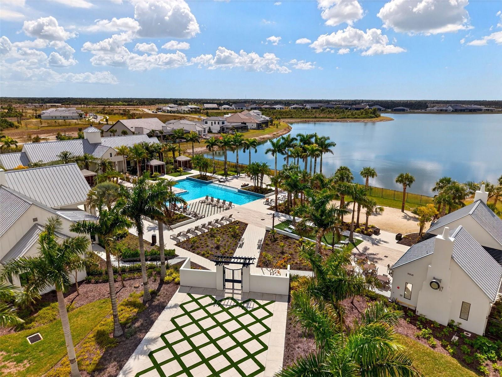 EVERLY/WELLEN PARK - Residential