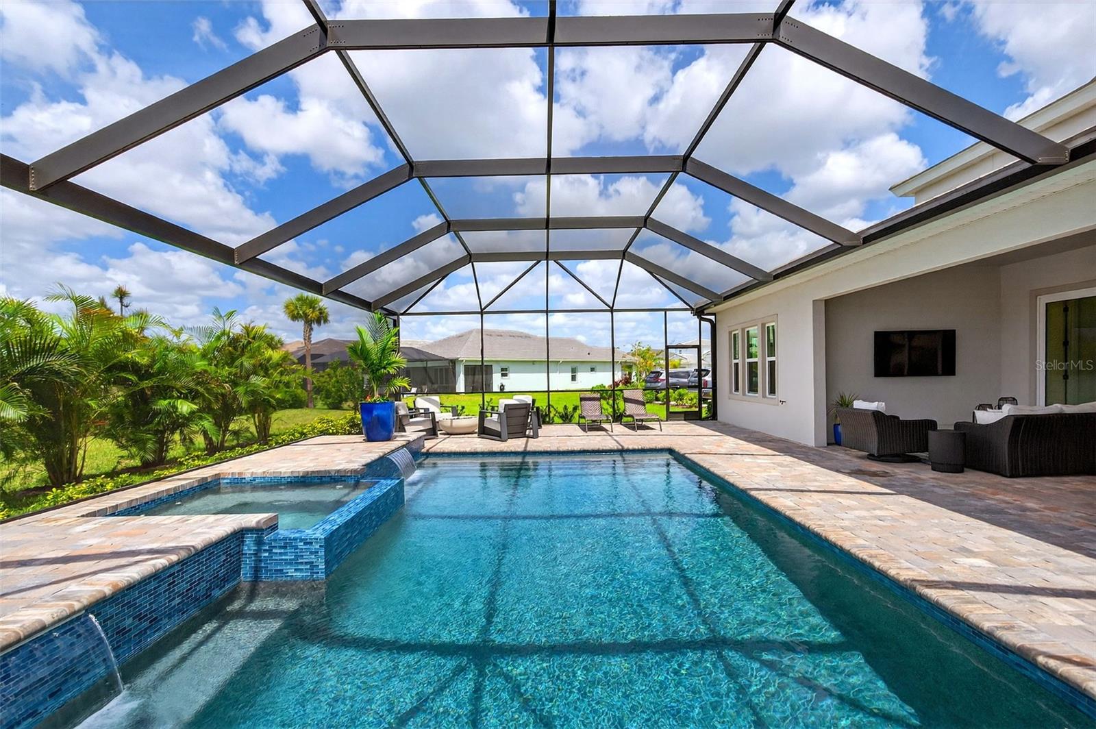 EVERLY/WELLEN PARK - Residential