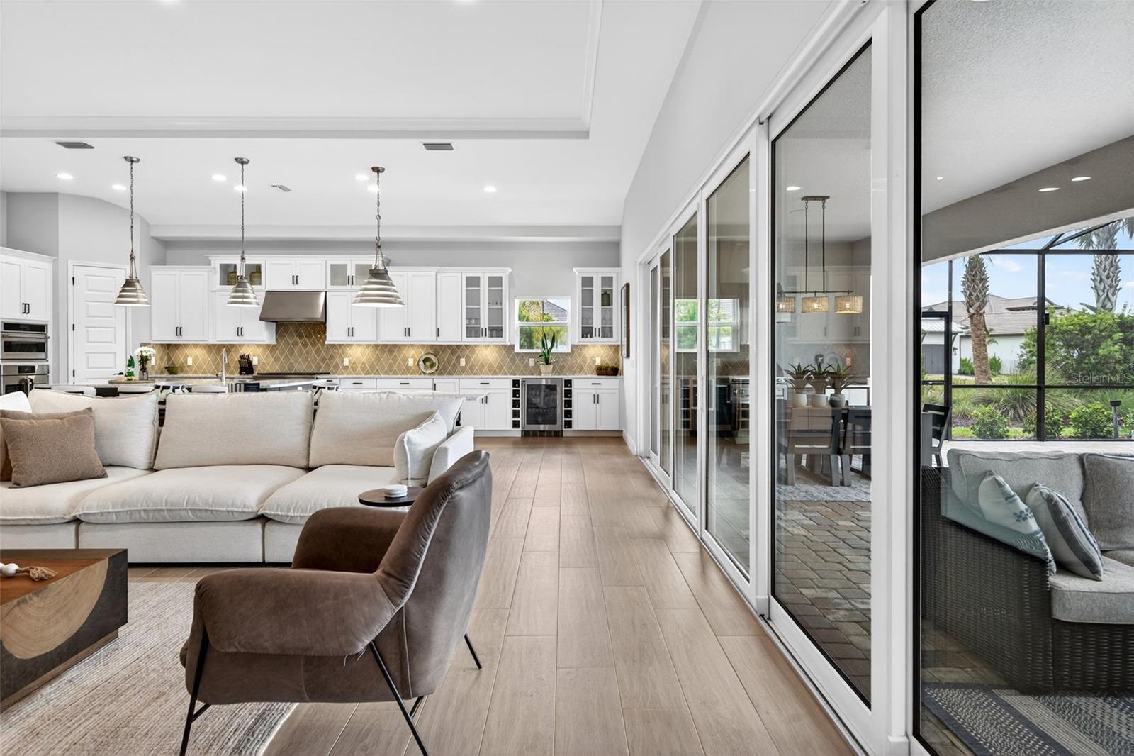 EVERLY/WELLEN PARK - Residential