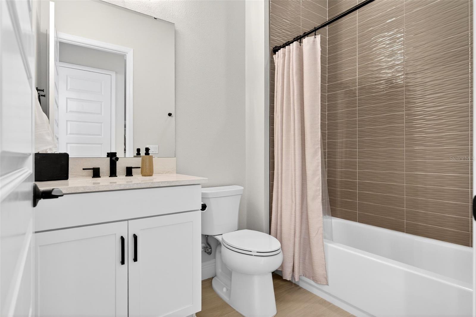 EVERLY/WELLEN PARK - Residential