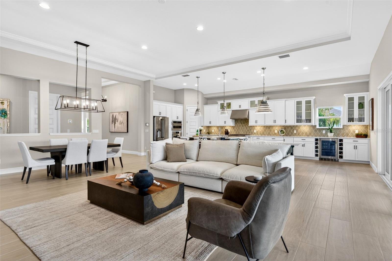 EVERLY/WELLEN PARK - Residential