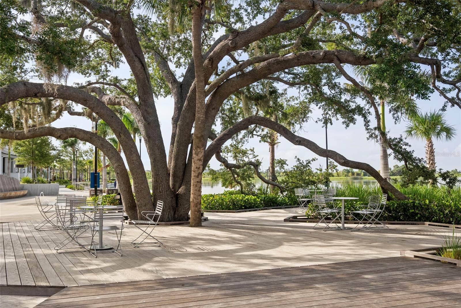 EVERLY/WELLEN PARK - Residential