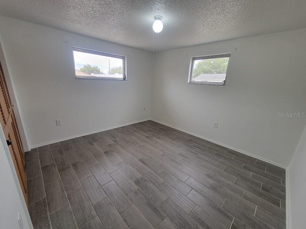 HILLANDALE - Residential Lease