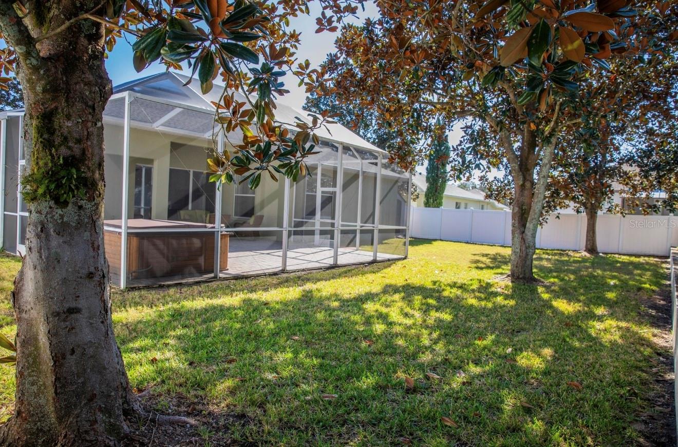 HARVEST FIELD - Residential