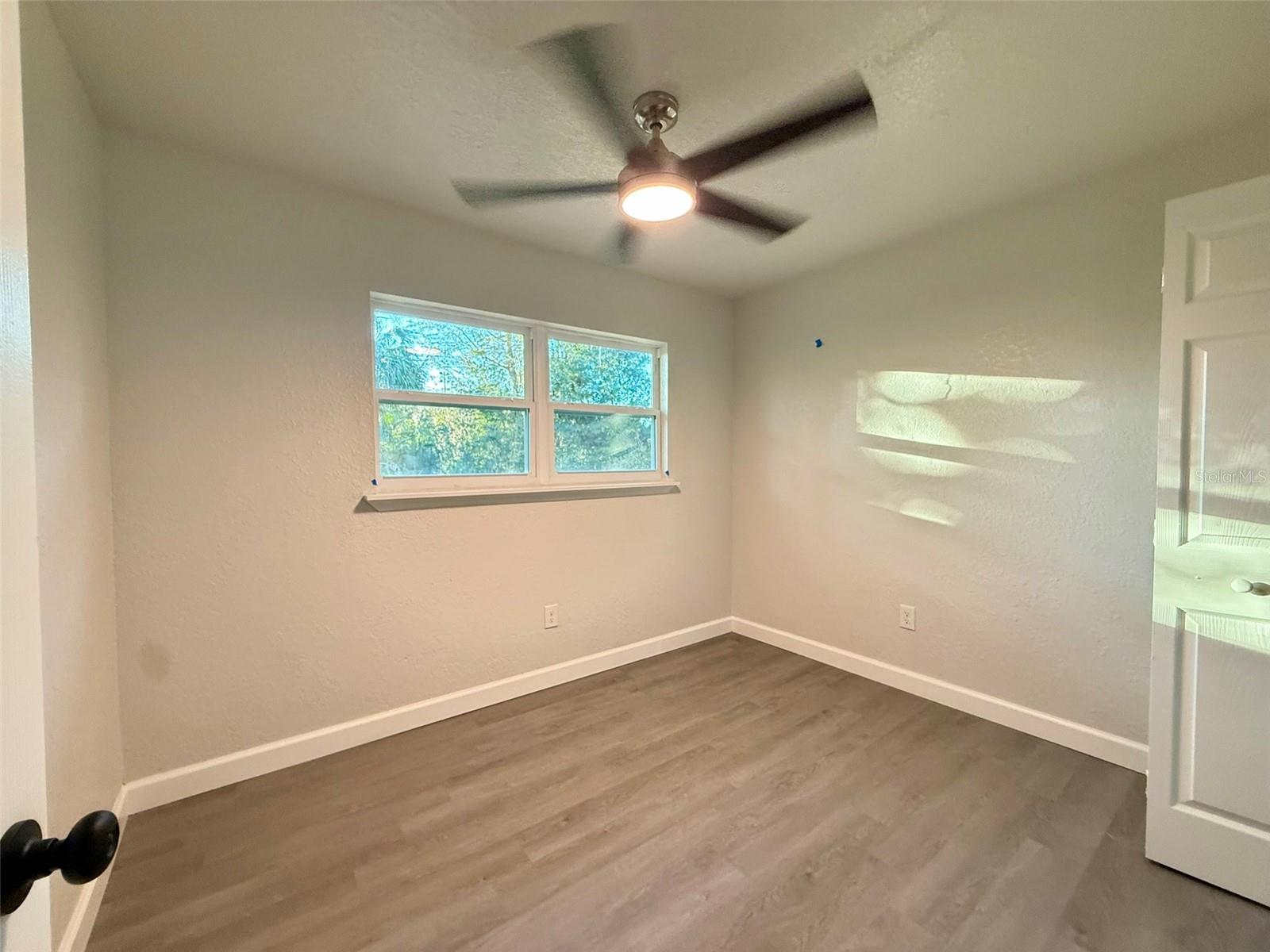 LINCOLN ESTATES 2ND ADD - Residential