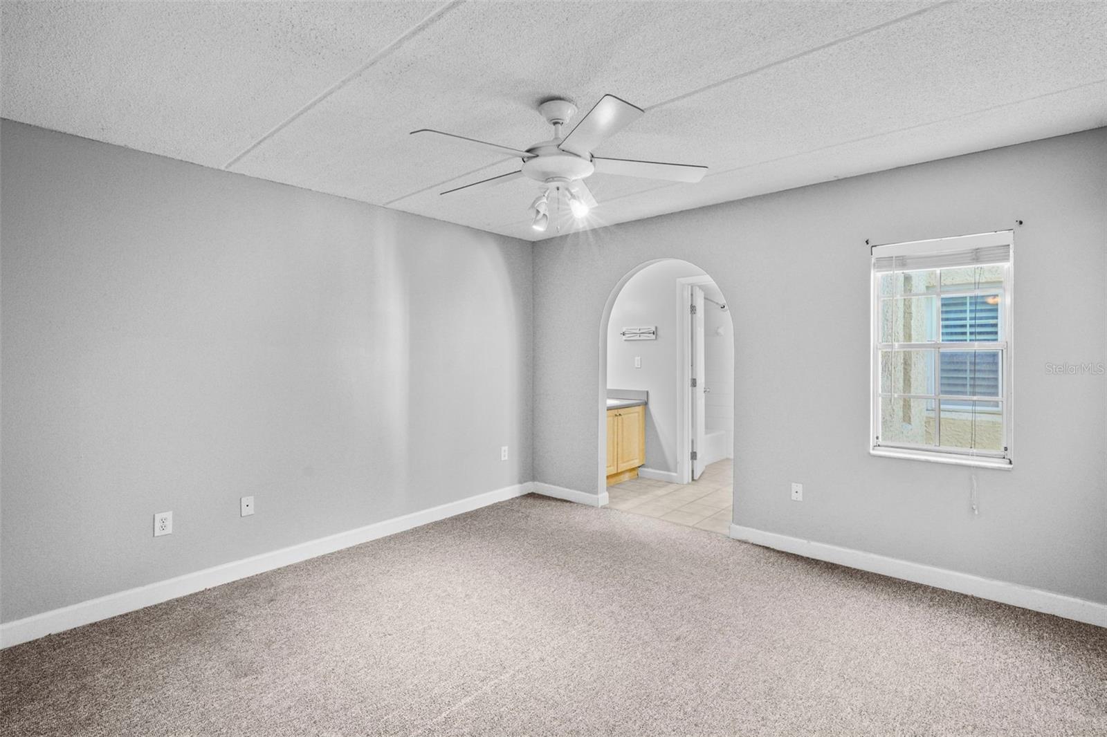 SIENA VILLAS AT BEACH PARK A C - Residential