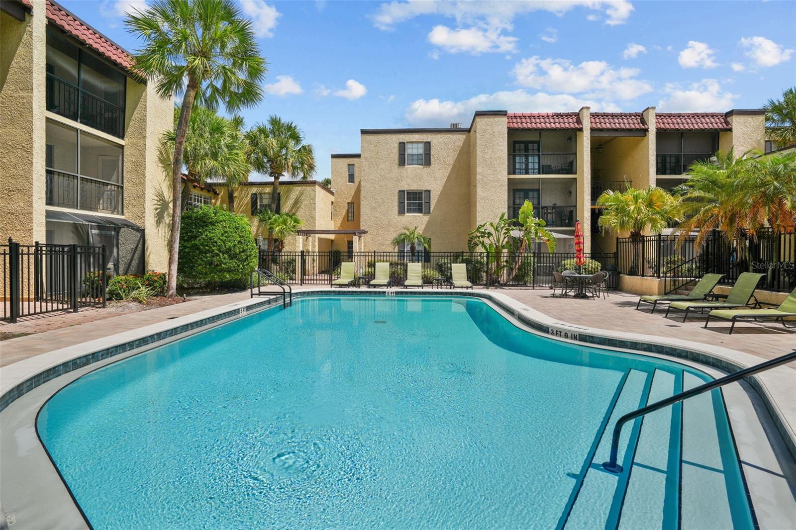 SIENA VILLAS AT BEACH PARK A C - Residential