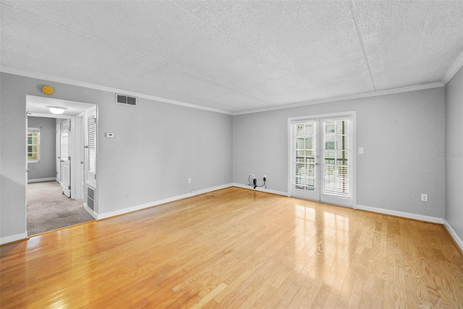 SIENA VILLAS AT BEACH PARK A C - Residential