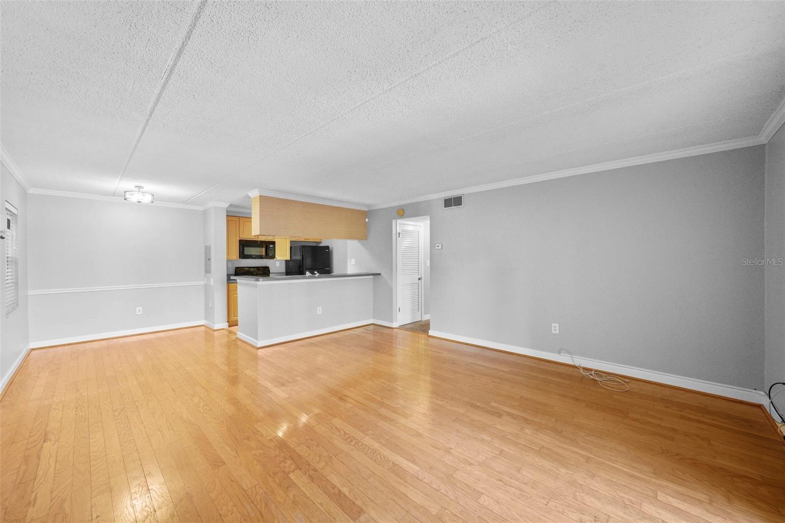 SIENA VILLAS AT BEACH PARK A C - Residential