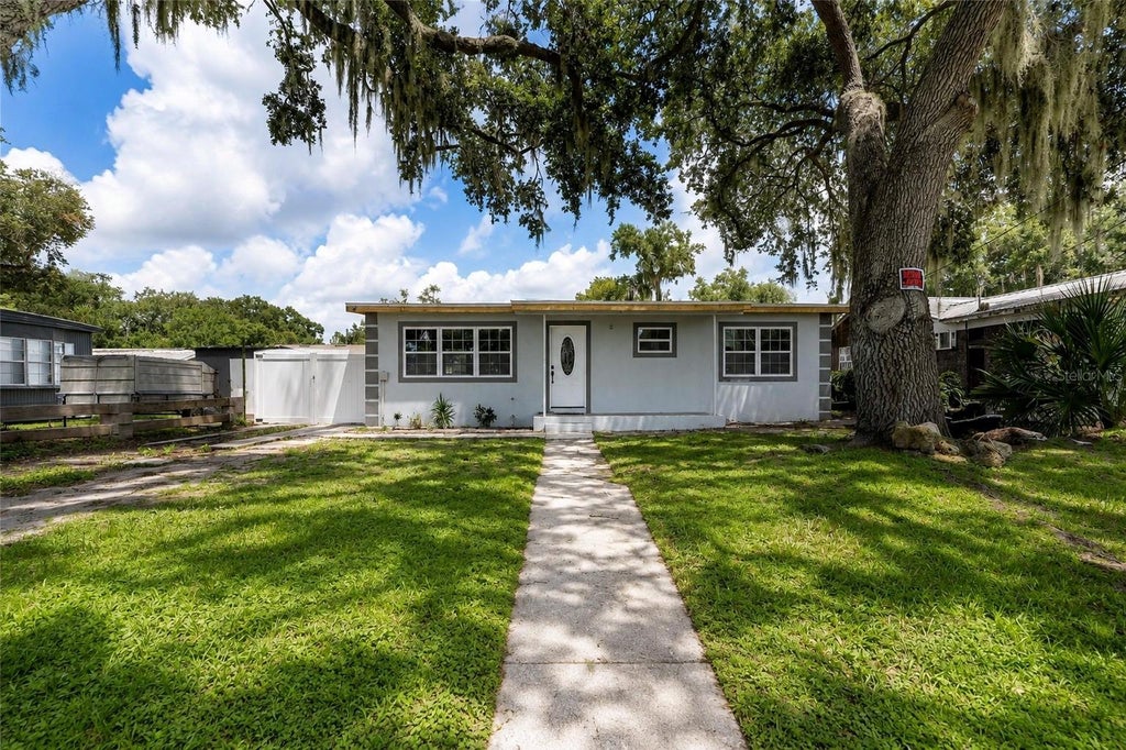 Photo of 2030 Milton Street, Lakeland, FL 33801 (MLS # S5155519)