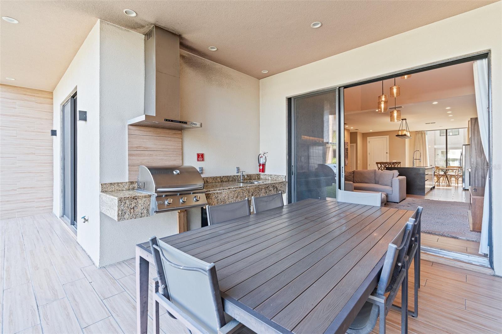 MAGIC VILLAGE RESORT 2 - Residential