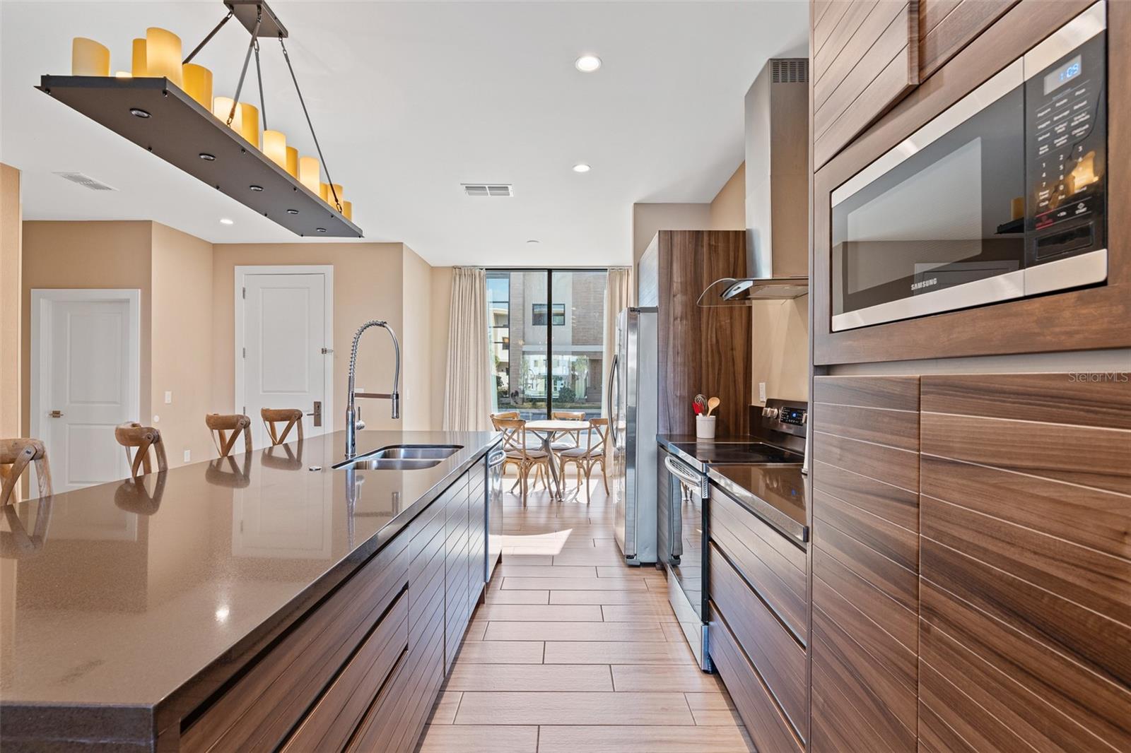 MAGIC VILLAGE RESORT 2 - Residential