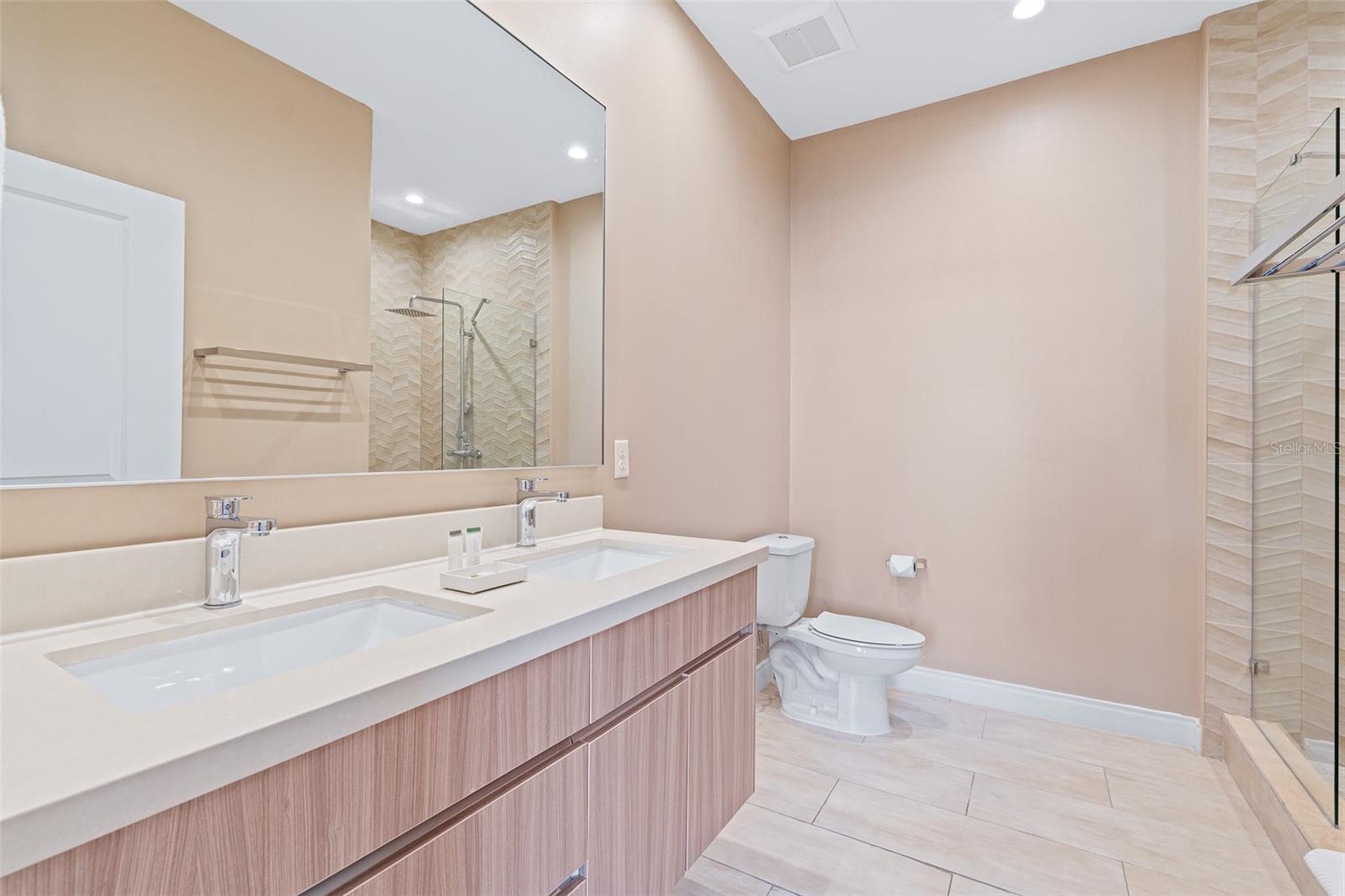 MAGIC VILLAGE RESORT 2 - Residential