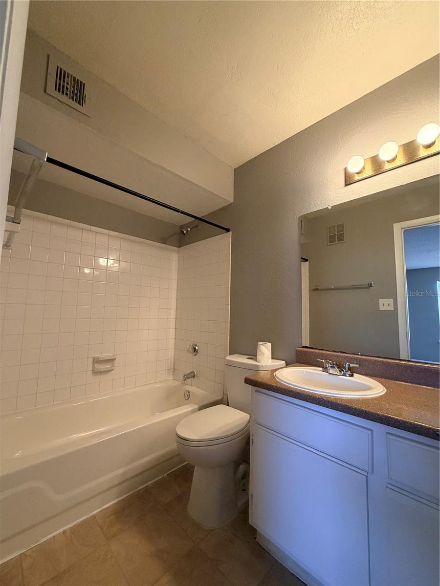 REGENCY GARDENS - Residential Lease